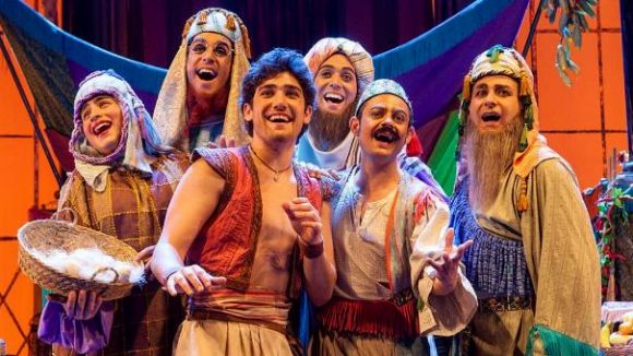 'Aladín, un musical genial' inunda avui el Teatre-Auditori amb la màgia dels contes
