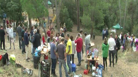 Unes 200 persones es reuneixen a l'Aplec de la Salut tot i el risc de pluja