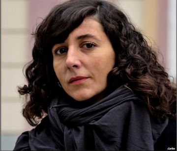 Alt: Una santcugatenca elabora un manual que analitza el paper de la dona als mitjans