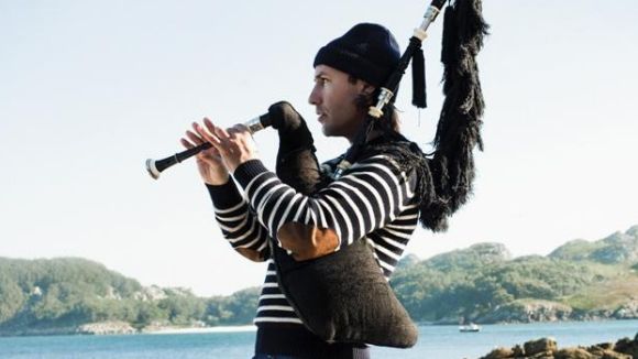 Fem tertúlia amb el músic Carlos Nuñez, que divendres actuarà al Teatre Auditori