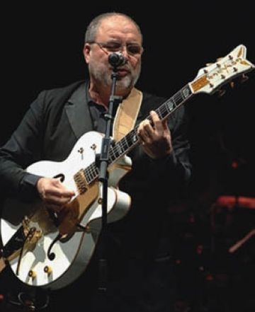 Santi Arisa: 'He musicat cada poema amb el que sento'