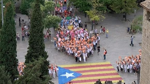 L'ANC ocupa 211 places d'autocar a un mes de la Via Lliure