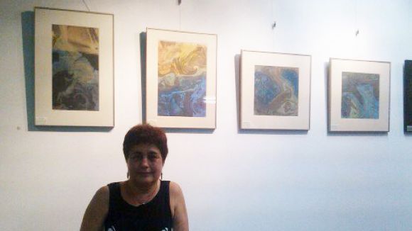 Osés (Mar de tinta): 'Treballo la tinta imitant l'aigua fent onades'