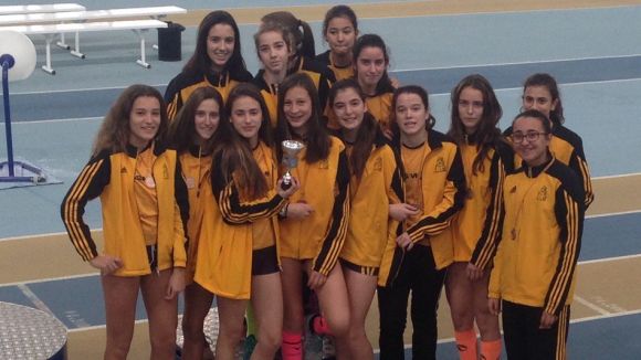 El cadet femení del Muntanyenc finalitza tercer al Campionat de Catalunya en pista coberta