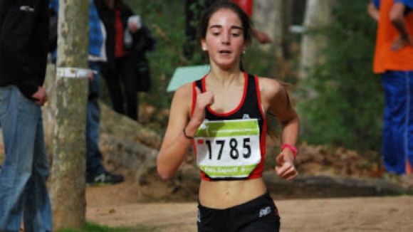 Elena Verdera forma part de l'equip català cadet femení a l'Estatal de Cros