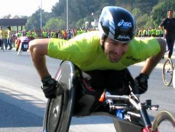 Els invidents i els atletes amb cadires de rodes també corren a Sant Cugat