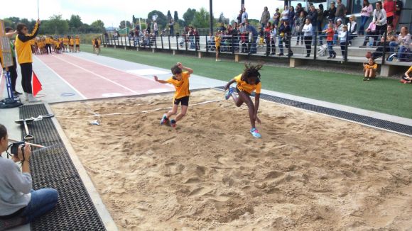 El Muntanyenc presenta els seus atletes en la 9a Festa de l'Atletisme
