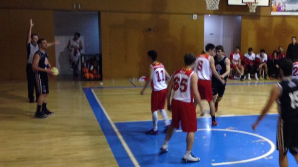El Qbasket Sant Cugat passa per sobre del La Salle Manresa