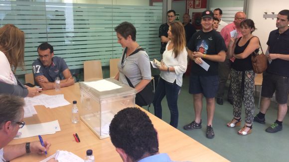 Les eleccions a la UESC comencen amb les primeres cues per votar