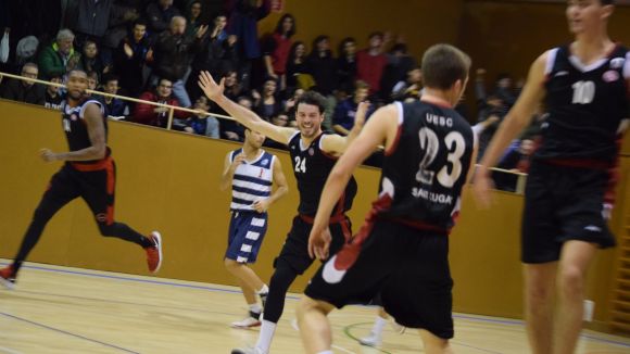 La UESC continua amb l'idil·li amb el triomf i suma la sisena victòria consecutiva