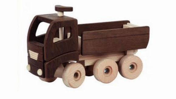 Els Bastoners busquen un camió per a la Cavalcada de Reis