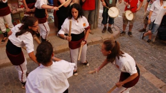 La Fira de Portadores continua amb tallers i actuacions musicals i teatrals