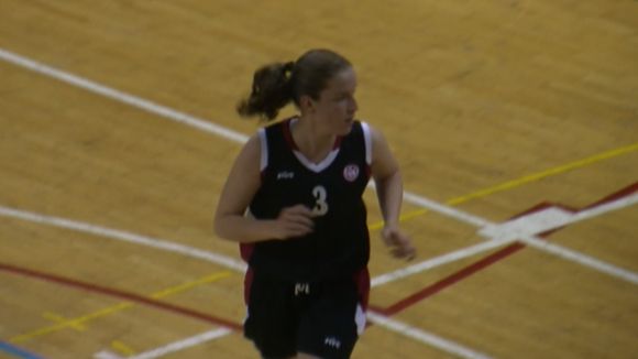 La UE Sant Cugat ensopega de nou en una tarda grisa davant el GEiEG B