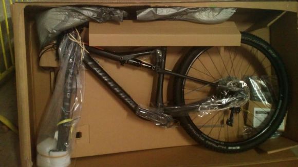 Detingut un home que va sostreure una furgoneta per transportar 14 bicicletes robades