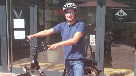 Els tècnics de l'EMD disposen d'una bicicleta elèctrica per a trajectes curts