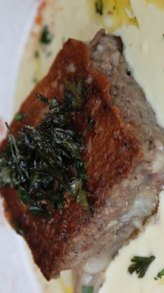 Tapes, vermuts i plats de la Bodega Tomàs, a l''Amb molt de gust' del SAF