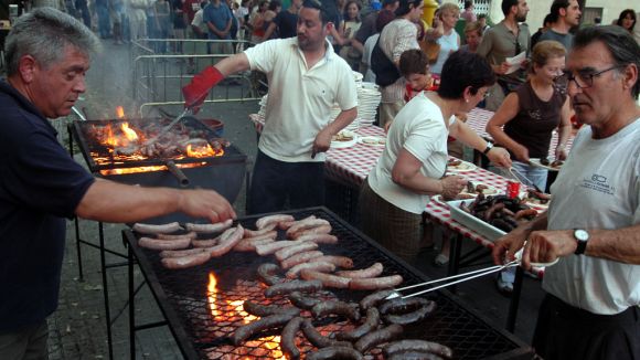 Botifarrada per sopar, proposta gastronòmica a la plaça de Barcelona