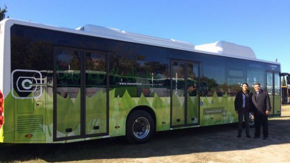 El primer autobús 100% elèctric de Sant Cugat circularà per la línia 7