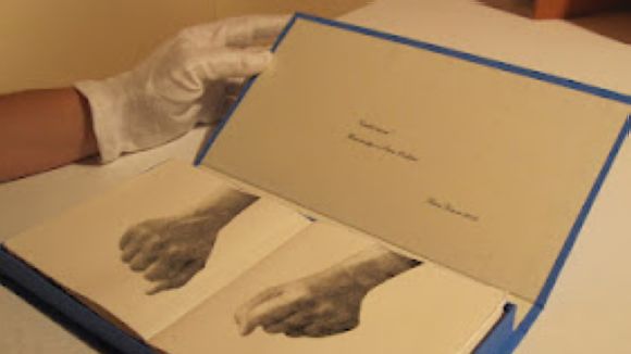 El Museu inaugura una exposició de llibres d'artista dedicats a Calders