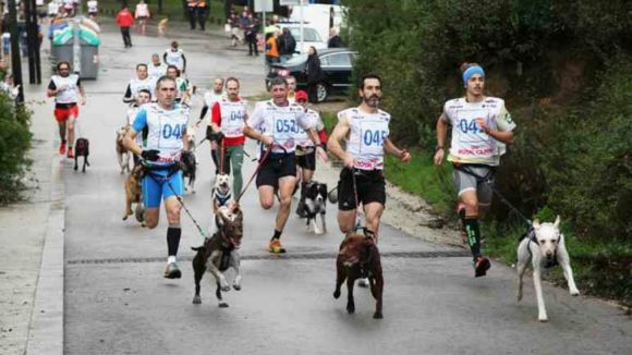 La Canicross de les Planes se suma a les activitats que col·laboren amb la Marató