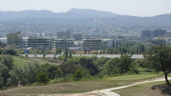 Sant Cugat registra el 2015 els preus més cars de lloguer i compra de naus industrials