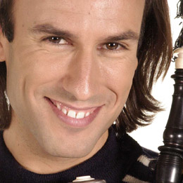 Alt: Carlos Núñez ofereix una classe magistral el dia abans del seu concert al Teatre-Auditori