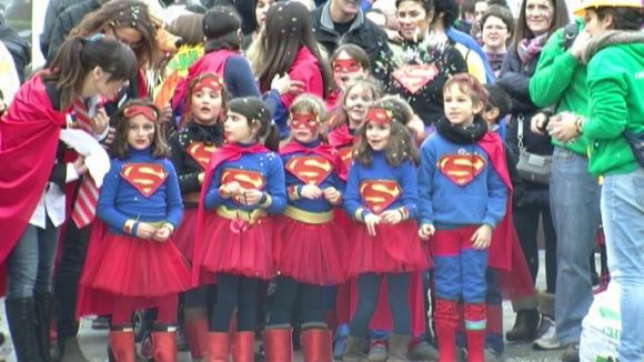 El gruix de les activitats i el ball de Carnaval es traslladen al parc de Ramon Barnils
