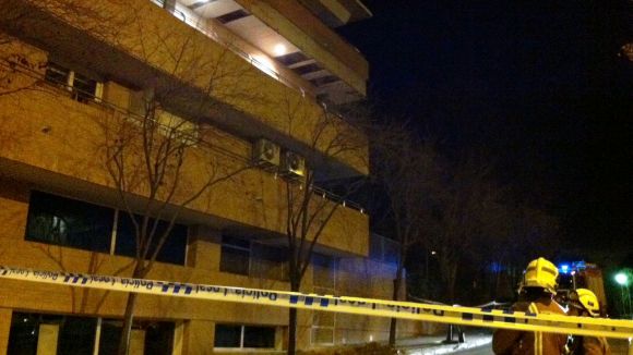 Despreniment parcial sense ferits d'una façana del carrer d'Alella