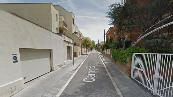 Denuncien el robatori d'objectes de valor a un domicili del carrer de Barcelona