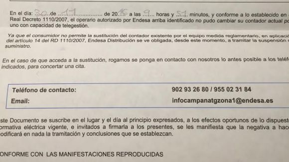 Endesa amenaça una família de Sant Cugat amb un tall d'electricitat per rebutjar un comptador telegestionable