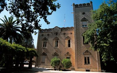 Alt: S'obren les inscripcions per a les proves d'accés a l'Escola d'Art i al conservatori