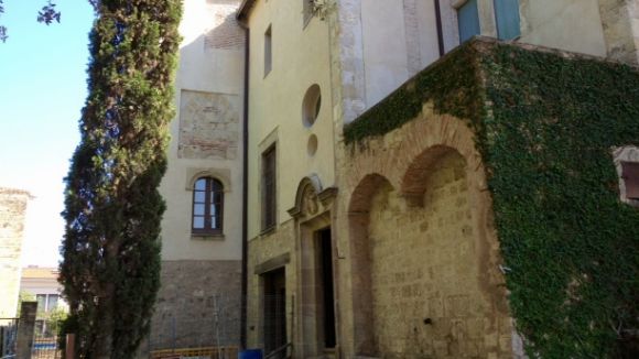 La Casa Abacial s'obre en una visita guiada