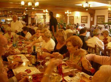 Rosa Maria Molins: 'Estem molt emocionats per aquests 25 anys'