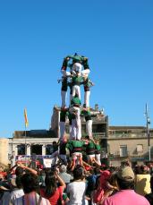 Alt: Els Castellers de Sant Cugat reprendran la temporada a Valldoreix després de l'aturada estiuenca