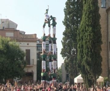 Els Castellers de Sant Cugat descarreguen el 5 de 7 per primer cop aquesta temporada