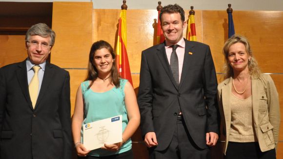 Una alumna del Pla i Farreras guanya el primer premi d''Aquí hi ha Química'