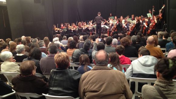 Alt: La soprano Mariona Benet actua amb l'Orquestra Fusió en benefici de Càritas
