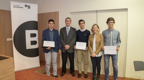 Un alumne de l'Europa International School guanya el tercer premi del concurs Preuniversitari de la UIC