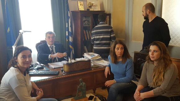 Conesa afirma a Grècia que els ajuntaments catalans 'estan preparats per acollir'