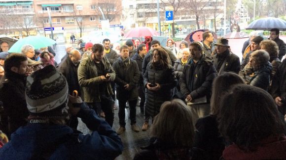 Sant Cugat se suma a les concentracions en defensa del model educatiu català promogudes per Somescola