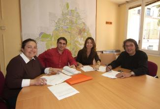 Signat el primer conveni laboral de l'OAMCIC