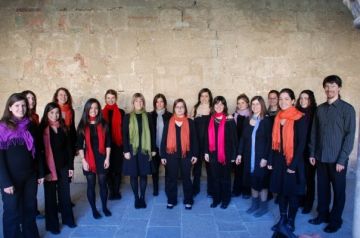 Alt: El Cor Aglepta i la coral del CMSC, junts pels Petits Musics del Món