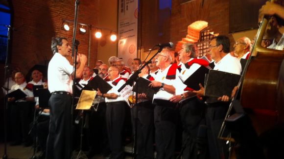 La Societat Coral La Lira participa al Dia de l'Associacionisme Cultural