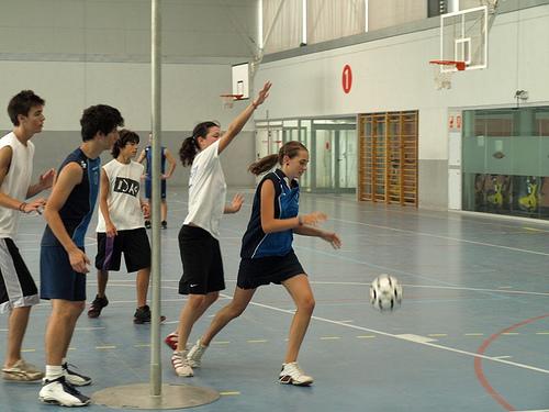 Alt: Superat pel campió