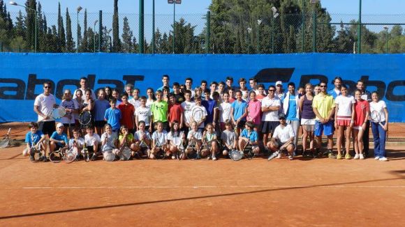 Sis dels deu equips del Natació Sant Cugat arriben a la final del Comarcal de tennis