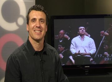 Alt: El tenor santcugatenc Daniel Alfonso al 'Districte STC' de Cugat tv