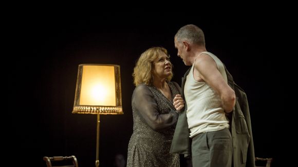 Exhaurides les entrades per veure 'La visita de la vella dama' i 'Dansa de mort' al Teatre-Auditori