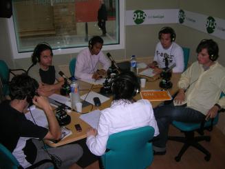 Un debat entre els polítics joves situa l'emancipació com a principal problema juvenil