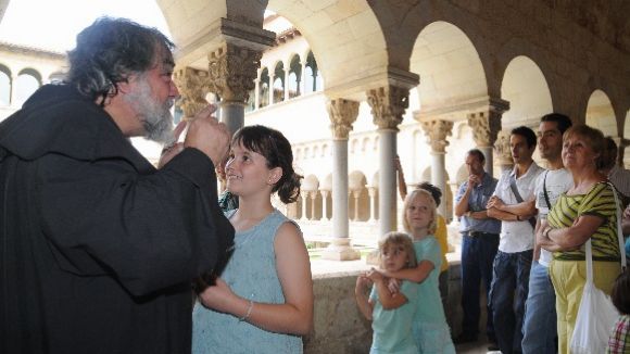 Visites teatralitzades i nocturnes aquest dissabte al Monestir