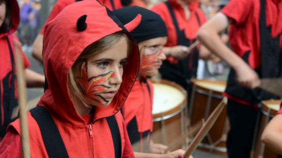 L'Espai d'Arrel acollirà avui el correfoc infantil, balls tradicionals i concerts
